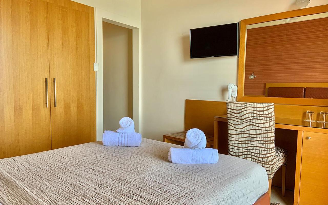 Hotel Flisvos كالاماتا المظهر الخارجي الصورة